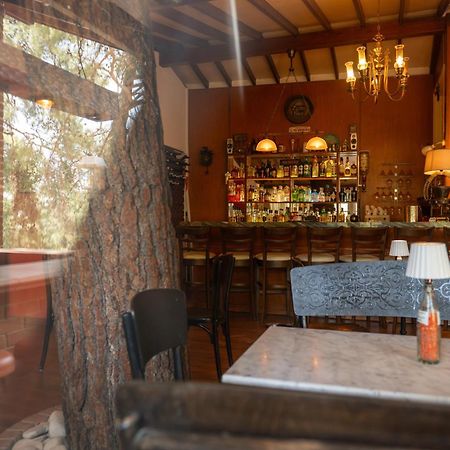 New Helvetia Hotel Platres Bagian luar foto