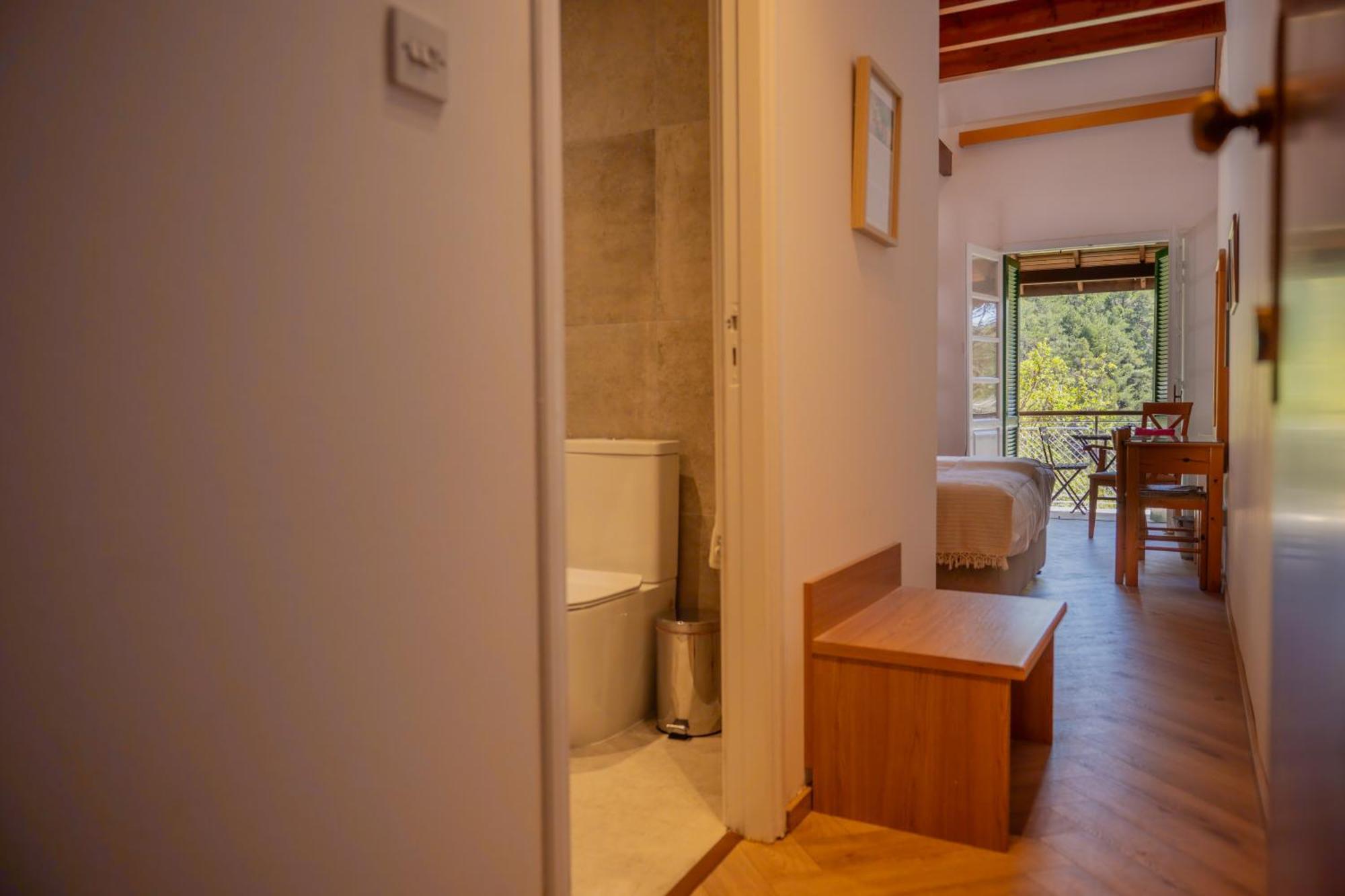 New Helvetia Hotel Platres Bagian luar foto